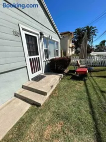 Entire Home by Newport Beach, Disneyland and SNA! - Image 5