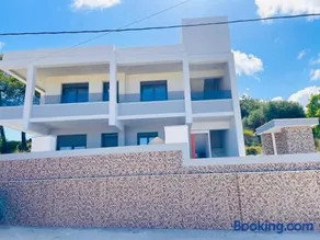 Vixen Apartment - Image 1