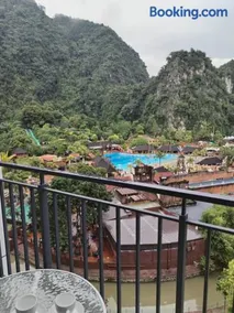 Sunway Onsen 4-5pax - Image 1