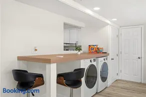 Spacious 4BR&3BA Getaway Fast Bay Area Commute - Image 2