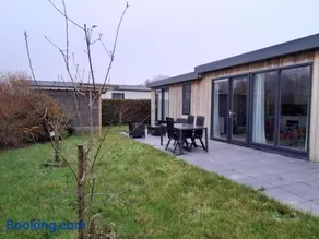 Luxe 5 persoons bungalow op rustig vakantiepark nabij Leeuwarden - Image 2