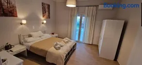 Villa Yannis 2 - Image 1