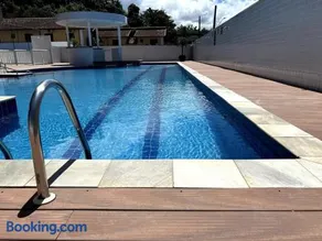 Bertioga, clube completo com piscina aquecida - Image 3