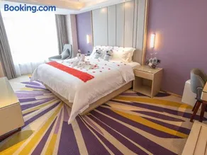 Lavande Hotel Zhongshan Nanlang Light Rail Station - Image 1