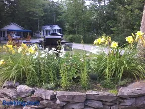 Maine Idyll Motor Court - Image 1