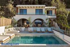 Oriana, Beachfront villa, few steps from the Ionian sea - Image 3