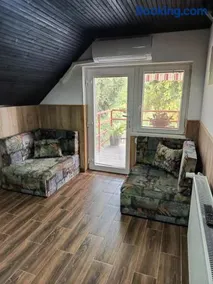 Fűzfa Apartmanház - Image 3