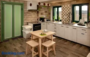 Pensiunea Floarea Soarelui, Piscu - Image 2