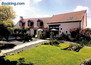 Ancient Oaks Centre Val-De Loire-Culan - Image 1