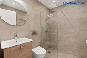 Kastella Retreat- 2BR, Piraeus - Image 3