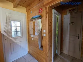 Chalet en bois avec jardin, proche ski et randonnée, équipé pour 8 pers. à Vagney, Vosges - Image 2