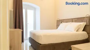 Principe Boemondo Luxury Room - Image 3