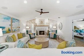Riverfront Retreat with Pool Spa & Dock - Image 1