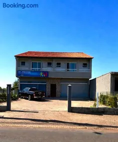 Morada 2 andares próximo ao mar com estacionamento e Wi-Fi - Image 3