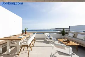PillowAbroad - Brand new apartment - Image 2