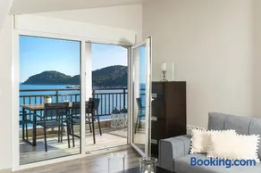 Dimar Apartments - Image 2