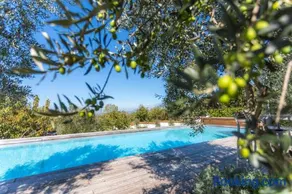 Villa EMI - Image 1