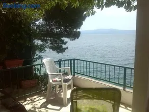 Drvenik, Apartman 1m from sea - Image 1
