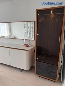 es studio - Image 4