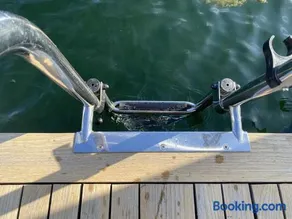Stay on the sea - unique boat experience - Image 3