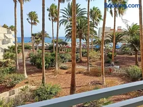 COMFORTABLE APARTMENT ON THE 1st SEA LINE IN THE SOUTH OF TENERIFE - Image 2