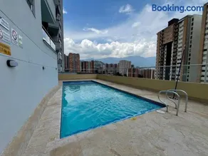Cozy Sabaneta stay with amazing views,Pool,Gym - Image 4