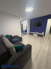 Iris central Mangalia 2 bedroom apartment - Image 2