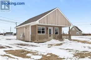 Seabreeze Aboiteau Cottage beach access - Image 3