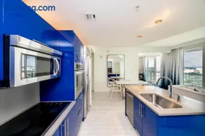 High Floor Luxury 2BR 2BA, Sleeps 6, Resort Access - Horizon by HomeStakes Stays - Image 4