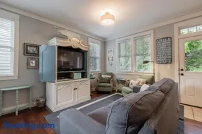 Vintage Beach by Seabrook Hospitality - Image 2