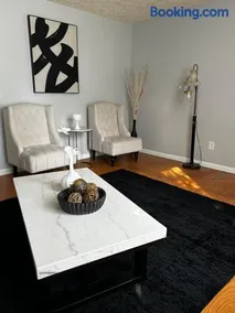 The Eastside Getaway - Image 4