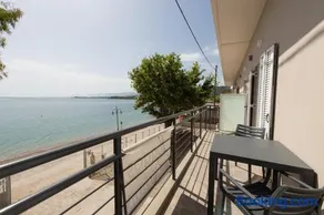 Loggos Apartments - Image 1