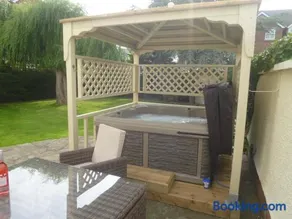 Garden Suite - Image 2