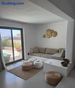 Aura Sun Villa - Image 4