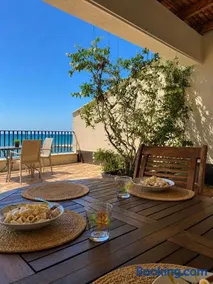 Beachfront Family Penthouse - Image 4