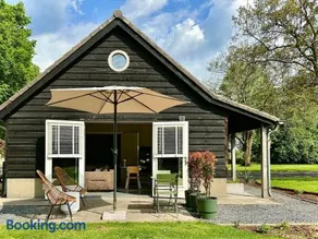 Wilde Gist Guesthouse - Image 1