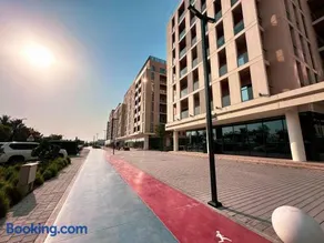Big Studio Apartment in Al Mamsha Sharjah - Luxe Minimalist - Image 3