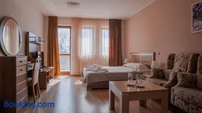 C Comfort Hotel & Wellness - Image 2