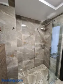 Apartament Lake View z sauną i widokiem na jezioro - Image 4