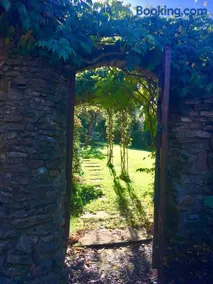 Ty Carreg Fach Staycation Cottage Cardiff - Image 5