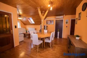 Farkas Guesthouse - Image 2