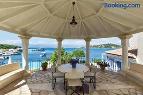 Imerolia Beach Villa Kassiopi Corfu - Image 2