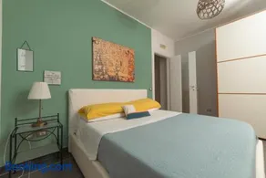 Portarotese apartment with terrace - Image 3
