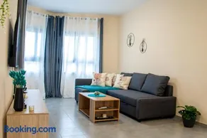 Sunday's Apartment - Image 4
