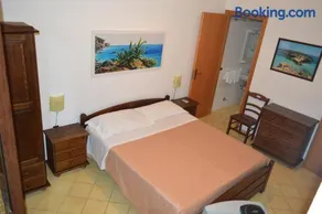 Le Anfore Appartamenti - Image 2