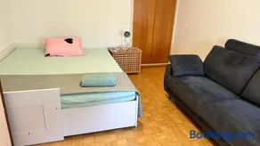 Habitacion en un piso compartido - Image 1