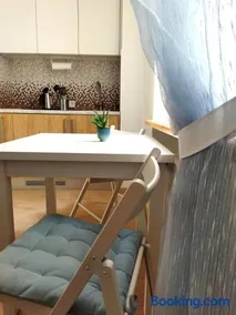 Neat and cosy - Image 2