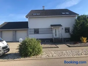 Lakeside Villa - Image 2
