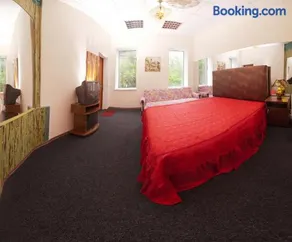Margo Hotel - Image 4