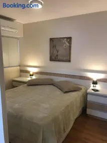 Wall Street Flat Service - Image 2
